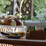 Alojamento de Acomodação e Pequeno-almoço Casa Reale