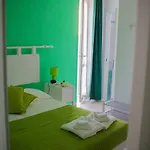 לינה וארוחת בוקר Casa Reale *