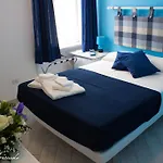 Casa Reale לינה וארוחת בוקר *